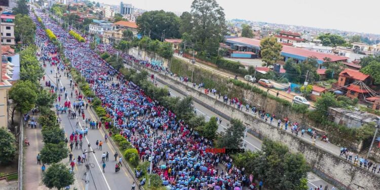 शिक्षक आन्दोलनको दोस्रो दिन : आज पनि माइतीघर-बानेश्वर क्षेत्र अस्तव्यस्त