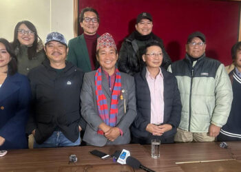 हर्क साम्पाङको अभियानमा राजेशपायल, दयाहाङ र विल्सनको आर्थिक सहयोग