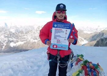 जलन राई ले गरे लोबुचे हिमालको सफल आरोहण।