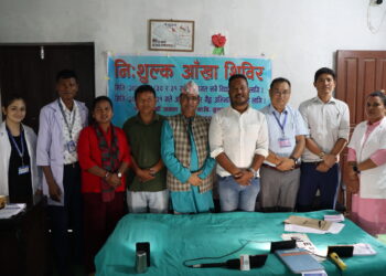 जनता नमुना मा.बि. मा एक दिनमै ६५० जनाले गरे आँखाको जाच।