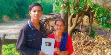 उदयपुर बेलका नगरपालिका -२ भागलपुरका १७ वर्षीय विशाल बस्नेतले युट्युबबाट पाए सिल्बर प्ले बटन