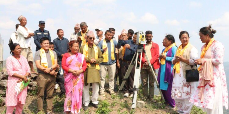बेलका ७ मैनामैनीमा लालपुर्जा बितरणको प्रतिबद्धता सहित नापी कार्यको उद्घाटन सप्पन्न