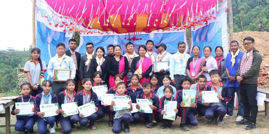 बेलकाका दुई विद्यालयका – ४ जेहेन्दार विद्यार्थीलाई IFN को पूर्ण छात्रवृत्ति