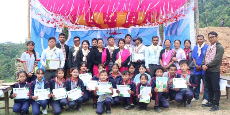 बेलकाका दुई विद्यालयका – ४ जेहेन्दार विद्यार्थीलाई IFN को पूर्ण छात्रवृत्ति